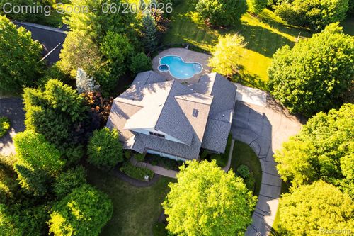 8861 Pleasantview, Northville, MI, 48168-9485 | Card Image