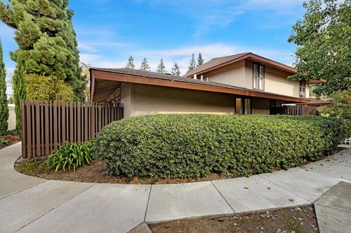 m-205 Red Oak Dr, Sunnyvale, CA, 94086 | Card Image