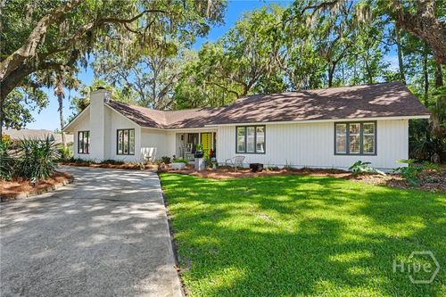 2 Mackay Ln, Savannah, GA, 31411-1415 | Card Image