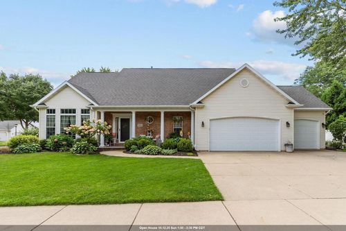 613 E Castlebury Lane, APPLETON, WI, 54913 | Card Image