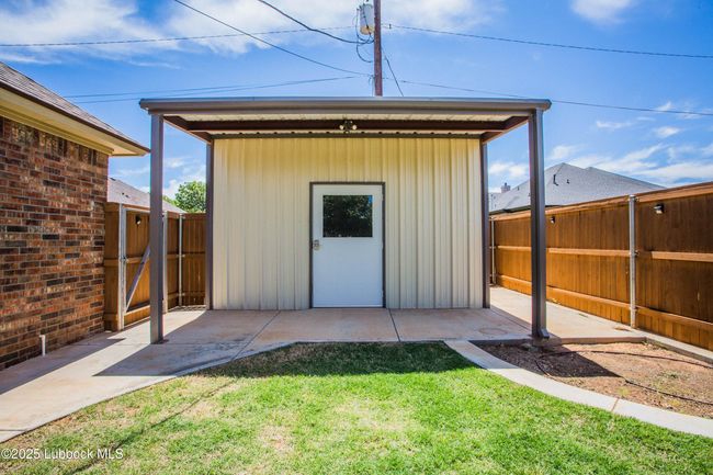 2409 Juniper Dr, House other with 3 bedrooms, 2 bathrooms and null parking in Lamesa TX | Image 41