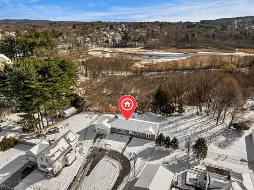 49 Lovell St, Nashua, NH, 03060-6438 | Card Image