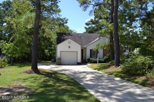 2903 Mandy Ln, Morehead City, NC, 28557-4977 | Card Image