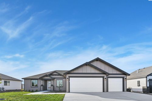 6802 Road 104, Pasco, WA, 99301-6938 | Card Image