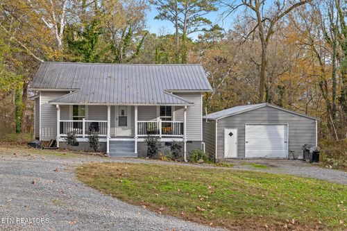 795 Athens Pike, Etowah, TN, 37331-1707 | Card Image