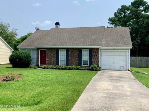 2937 New Town Dr, Wilmington, NC, 28405-8859 | Card Image