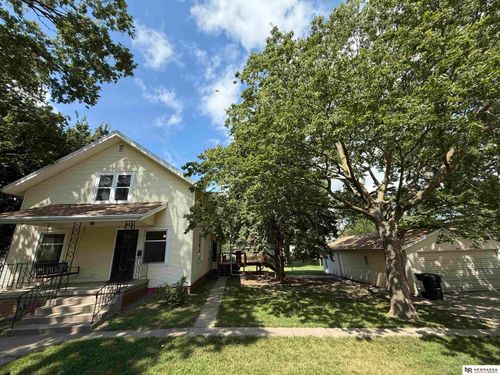 878 W 8th St, Wahoo, NE, 68066-1507 | Card Image
