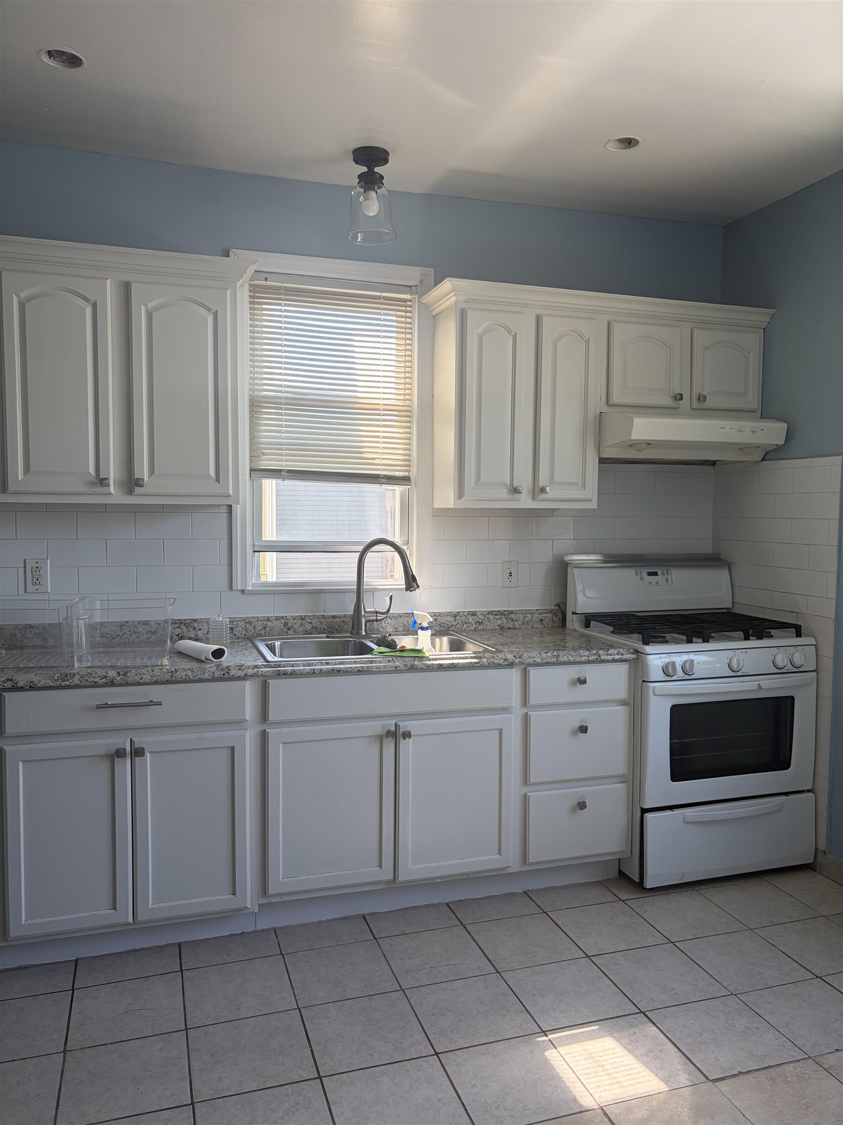 Residential Lease in JC, West Bergen 5
