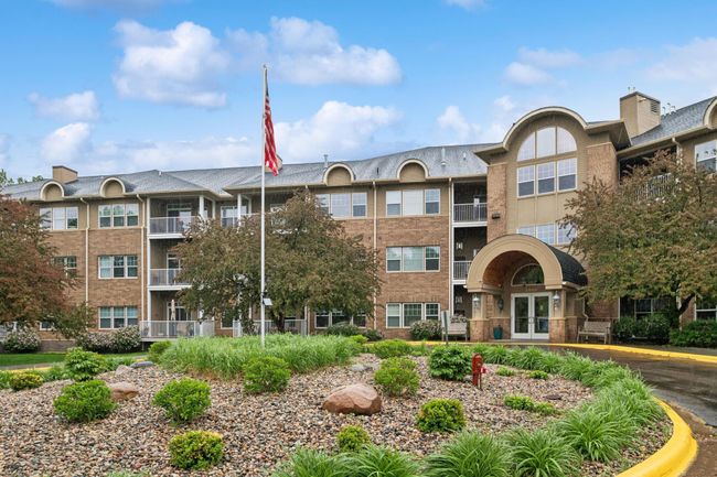 Plenty of guest parking | Image 30