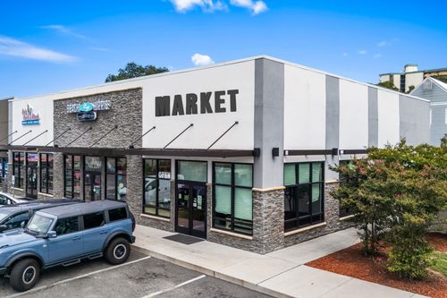 2700 N Kings Hwy., Myrtle Beach, SC, 29577 | Card Image