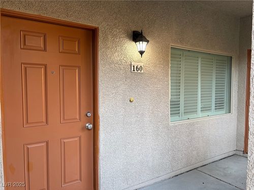 160-7701 W Robindale Rd, Las Vegas, NV, 89113-4042 | Card Image