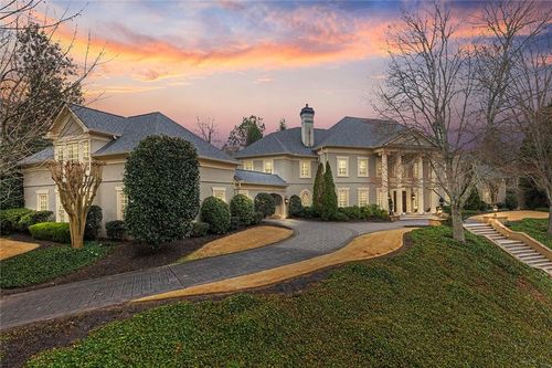 3594 Tuxedo Court, Atlanta, GA, 30305 | Card Image