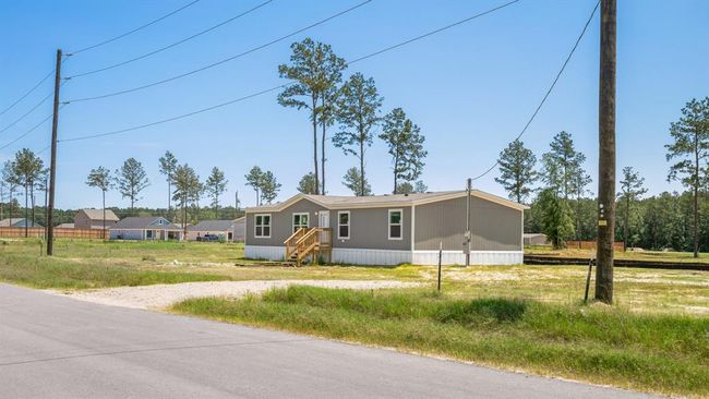 12147 Trackside Dr, House other with 4 bedrooms, 2 bathrooms and null parking in Conroe TX | Image 4