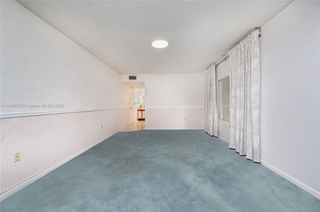 27I - 1410 Sheridan St, Condo with 2 bedrooms, 2 bathrooms and null parking in Hollywood FL | Image 21