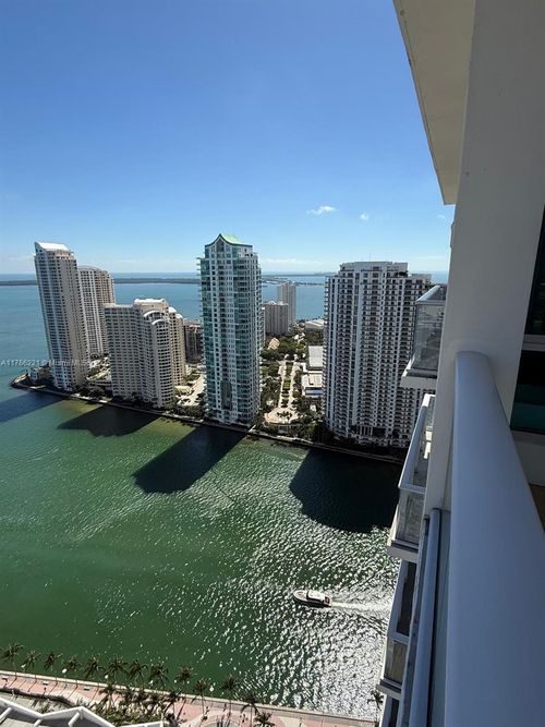 apt-3716-300 S Biscayne Blvd, Miami, FL, 33131-5381 | Card Image