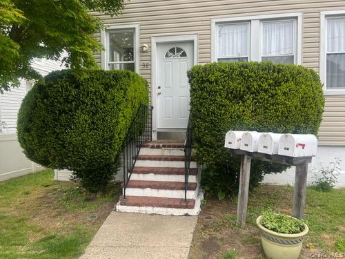 101-38 Hamilton Ave, Oyster Bay, NY, 11771-1560 | Card Image