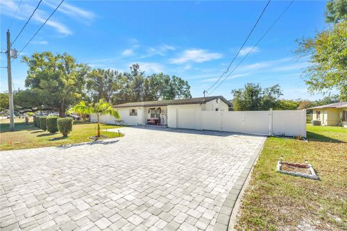 13216 Forest Hills Dr, TAMPA, FL, 33612-3338 | Card Image