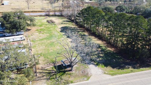 5559 Main Hwy, Saint Martinville, LA, 70582-6605 | Card Image