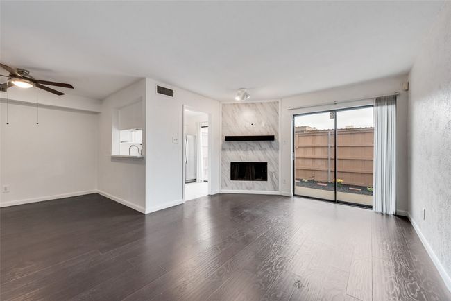 4325 Madera Rd, Condo with 2 bedrooms, 2 bathrooms and null parking in Irving TX | Image 9