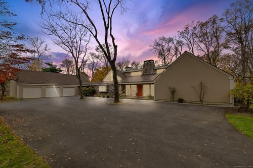 88 Starin Dr, Stamford, CT, 06902-1932 | Card Image