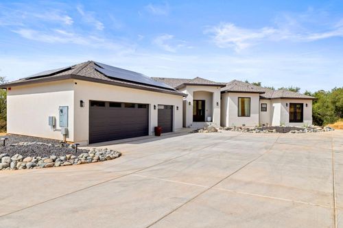 300 Dutch Ravine Ln, Newcastle, CA, 95658-9484 | Card Image