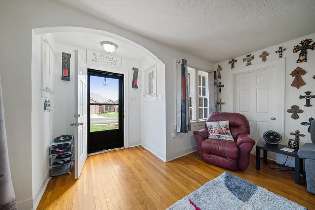 407 Edwards Blvd, House other with 2 bedrooms, 1 bathrooms and 2 parking in Big Spring TX | Image 5