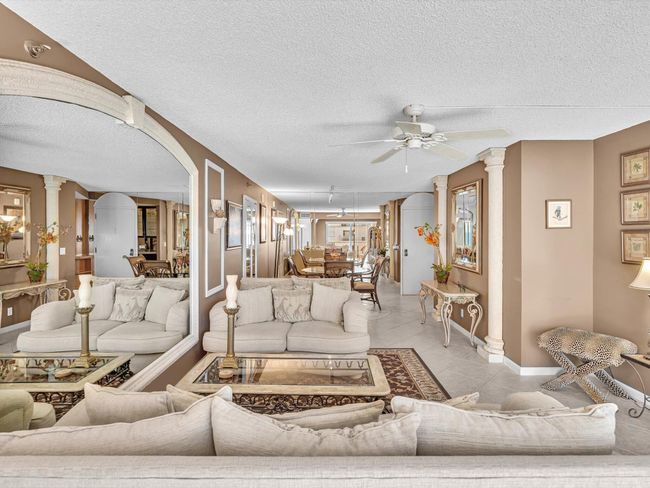 APT-605 - 4505 S Ocean Blvd, Condo with 2 bedrooms, 2 bathrooms and null parking in Highland Beach FL | Image 44
