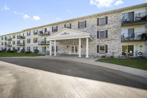 112-151 N University Drive, West Bend, WI, 53095 | Card Image