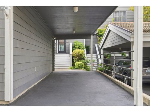 d-615 Se Linn St, Portland, OR, 97202 | Card Image