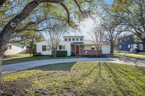 1214 Munson Ave, College Station, TX, 77840-2523 | Card Image