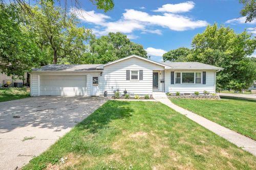 502 22nd St, Spirit Lake, IA, 51360-1522 | Card Image