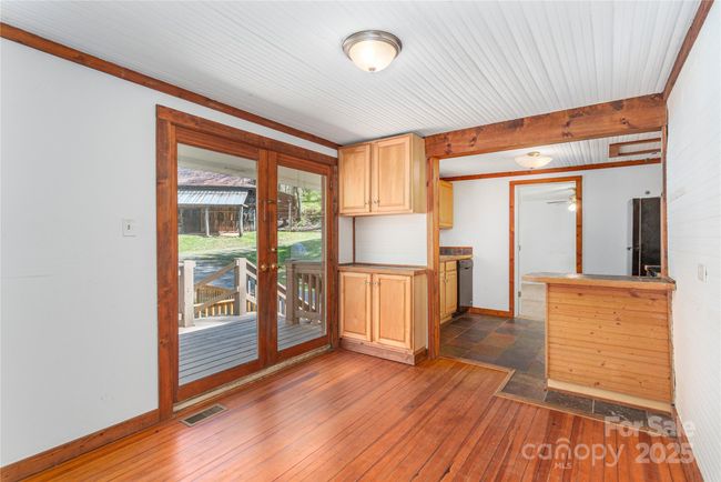 43 Laurel Pines Church Rd, House other with 2 bedrooms, 2 bathrooms and null parking in Fairview NC | Image 5