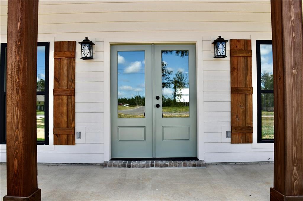 Residential in Dry Prong 3