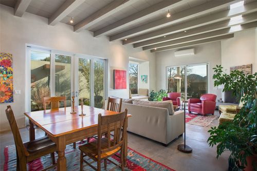 1291 Cerro Gordo Rd, Santa Fe, NM, 87501-6187 | Card Image