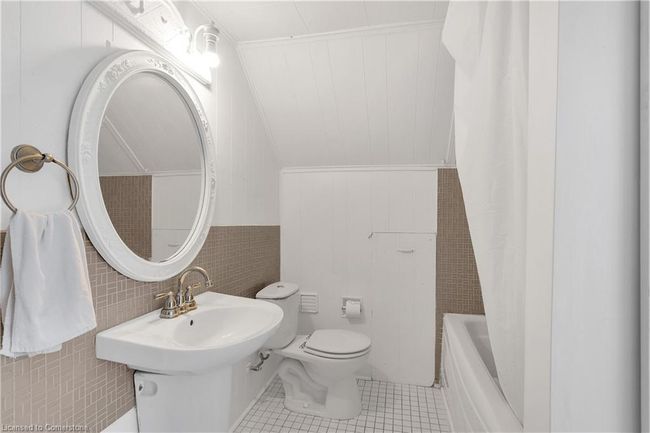 442 1 St Concession Rd, House other with 5 bedrooms, 2 bathrooms and 9 parking in Port Rowan ON | Image 11