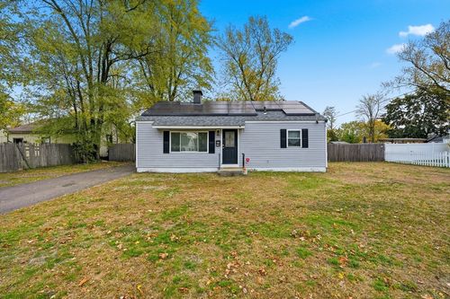 99 Lehigh St, Springfield, MA, 01104-2751 | Card Image