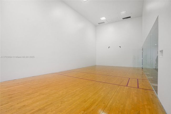 APT-704 - 1155 Brickell Bay Dr, Condo with 3 bedrooms, 2 bathrooms and null parking in Miami FL | Image 78
