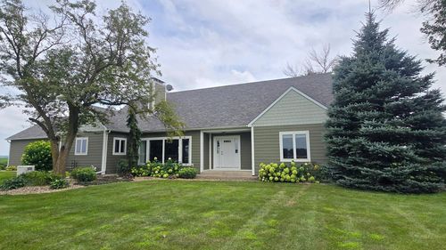 84237 State Highway 251, Hollandale, MN, 56045-4140 | Card Image
