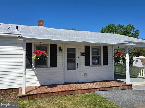 182 Shenandoah St, MOUNT JACKSON, VA, 22842-9723 | Card Image