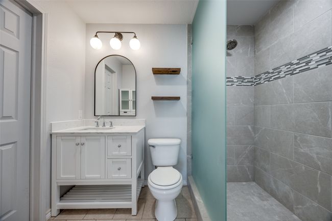505 W Thomas St, House other with 4 bedrooms, 2 bathrooms and null parking in Leonard TX | Image 9