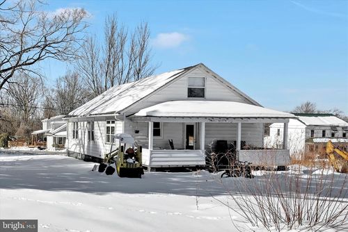 44 Main Blvd, Ringtown, PA, 17967-9687 | Card Image