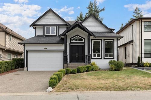 3022 Princess St, Abbotsford, BC, V2T2T1 | Card Image