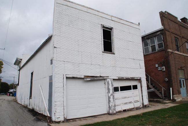 152 S Main St, Home with 0 bedrooms, 0 bathrooms and null parking in Fayette IA | Image 6