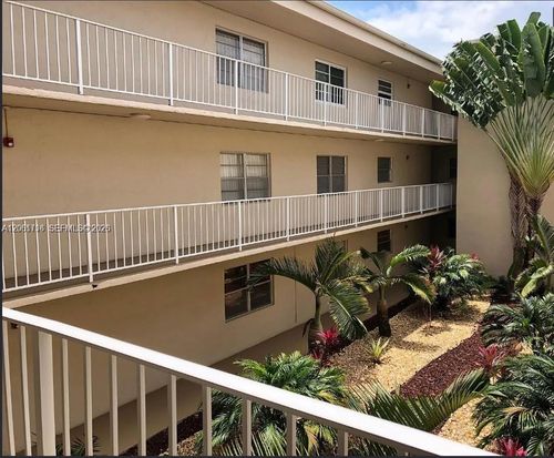 b211-7705 Sw 86th St, Miami, FL, 33143-7247 | Card Image