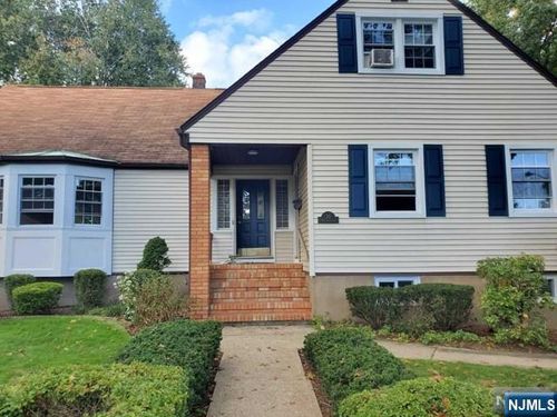 1st-20 Poplar St, Dumont, NJ, 07628-1226 | Card Image