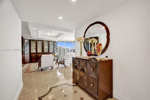 apt-26e-19355 Turnberry Way, Aventura, FL, 33180-2543 | Card Image