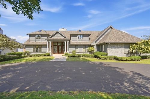 2078 Driftwood Ln, Oregon, OH, 43616-4470 | Card Image