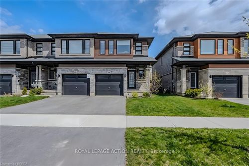 14 June Callwood Way, Brantford, ON, N3T0T7 | Card Image