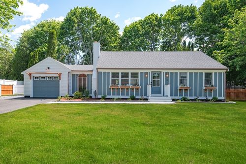 16 Carolyn Ln, East Falmouth, MA, 02536-6214 | Card Image