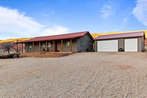 383 E Coronado Ln, Moab, UT, 84532-3751 | Card Image